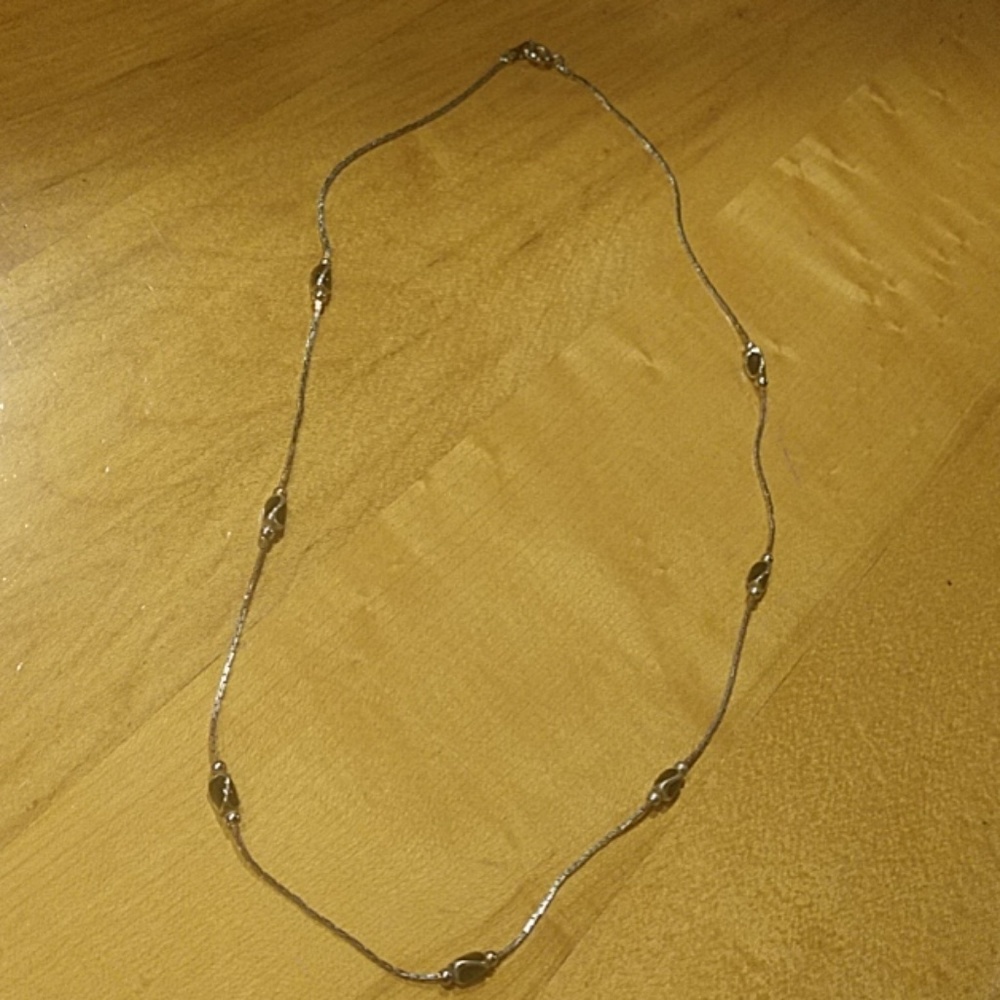 Ladies vintage necklace